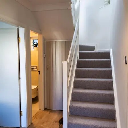 3 Bed House Sleeps 8 -garden - Free Parking - Wifi Hébergement de vacances Killarney